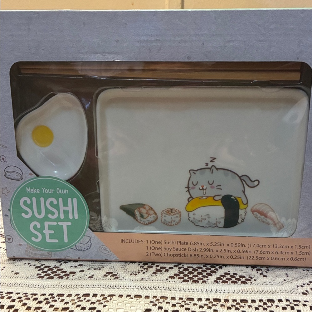 Cute Cat Sushi Set with Soy Sauce Dish and Chopsticks